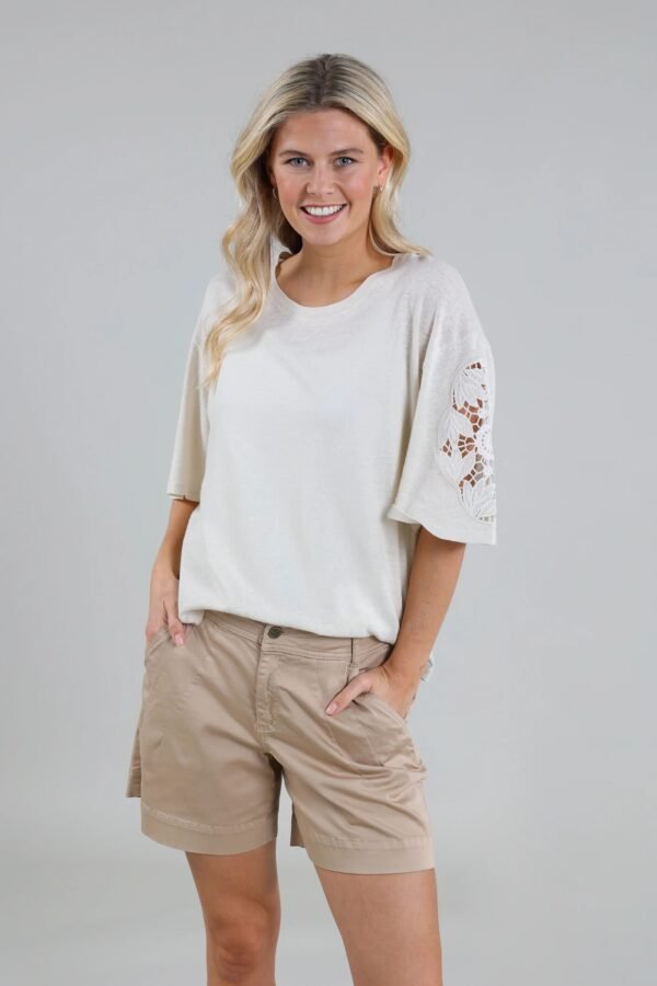 Nukus Shirt Berta