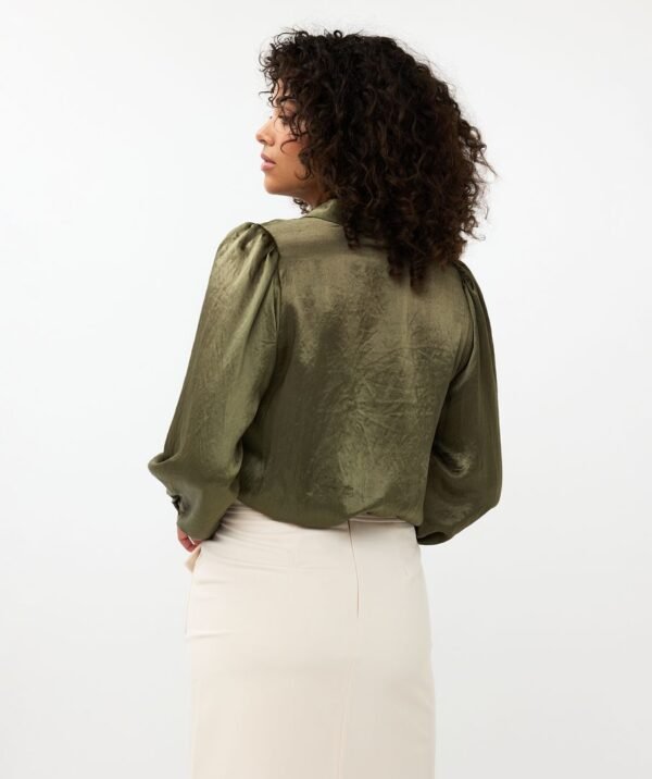 Esqualo Blouse Met Strik Crushed Satin Mosgroen F24.15501 - Afbeelding 4