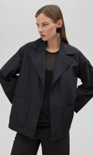 Lola Casademunt Technische Blazer met Kimono Mouwen LS2502005 Zwart