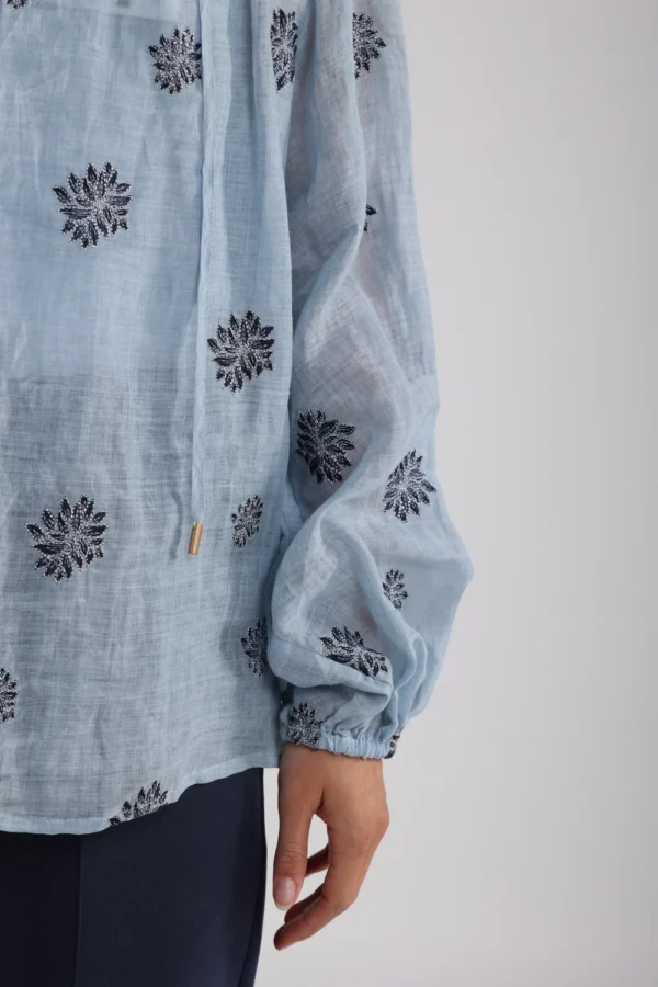 Nukus Blouse Kaoutar Embroidery NKS02036 Sky - Afbeelding 6