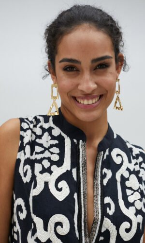 black-and-white-kurta-with-ruffles (2)