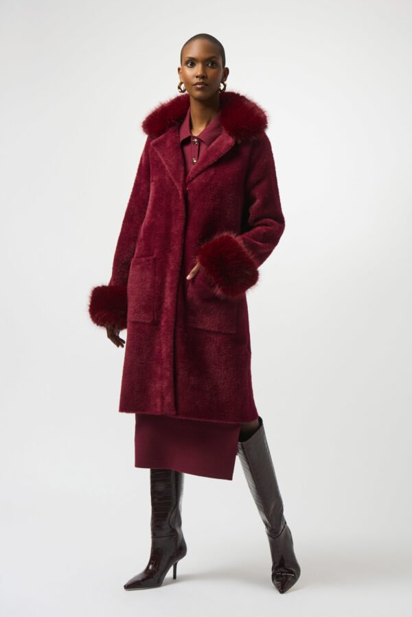 Joseph Ribkoff Feather Yarn & Faux Fur Jas Model 243923F25Merlot