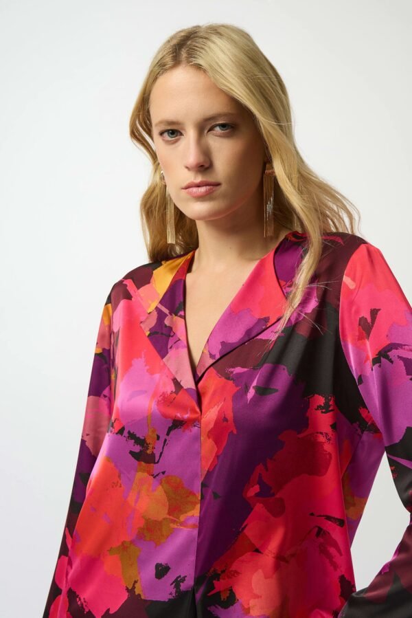 Joseph Ribkoff Recycled Satin Top Bloemenprint 253075 Black/Multi