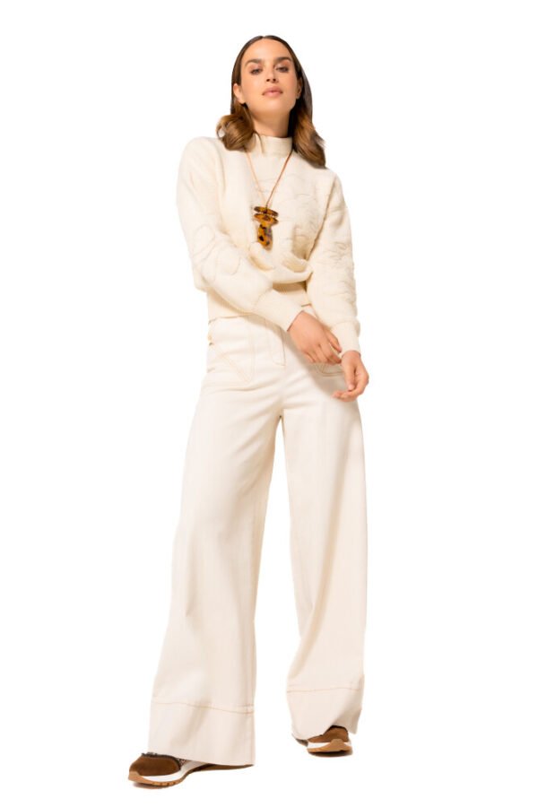 Caroline Biss Cozy Trui Bloemreliëf 4215 Cream - Afbeelding 2