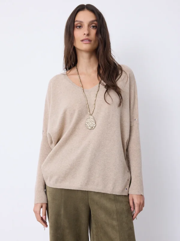 Notshy Trui Livo Cashmere Poncho 4704111C Sandstone - Afbeelding 2