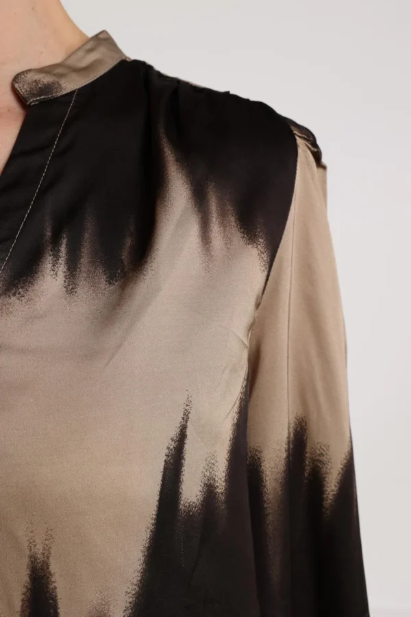 Nukus Lizzy Blouse NKF02074 Sand/Dark Chocolate - Afbeelding 2