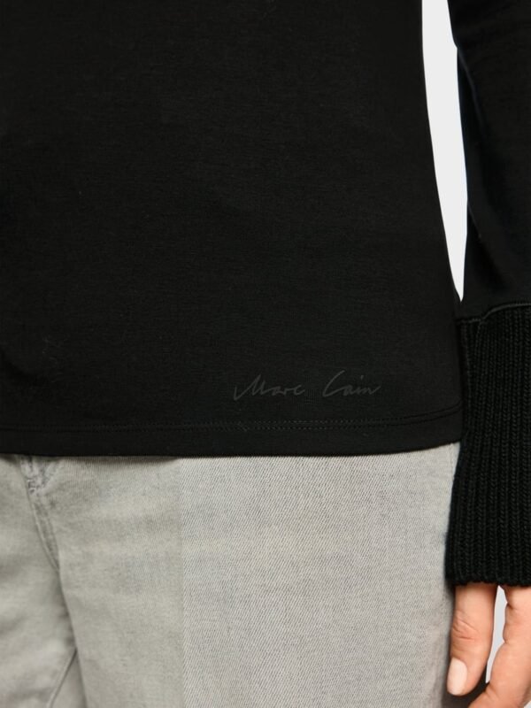 MarcCain Longsleeve Gebreide Kraag Sierknoop ZC 48.44 J15 Zwart - Afbeelding 5