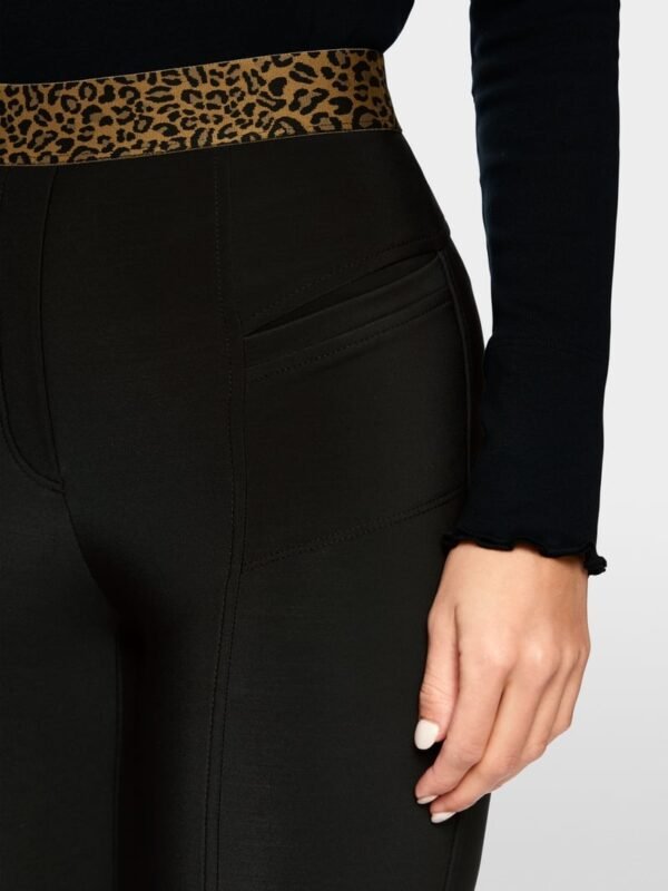MarcCain Strakke Broek SOFIA Elastische Band ZS 81.46 J50 Zwart - Afbeelding 3