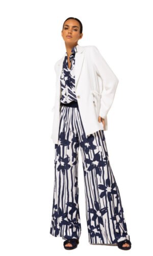 5bb5c51569034c54a23e165e3e13adc7_1000x1000