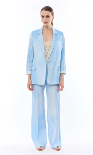 41BB-BEX_FRISKY_ERIX_01_edb471f2-8ab1-41ed-b5c2-4044819d0fdc