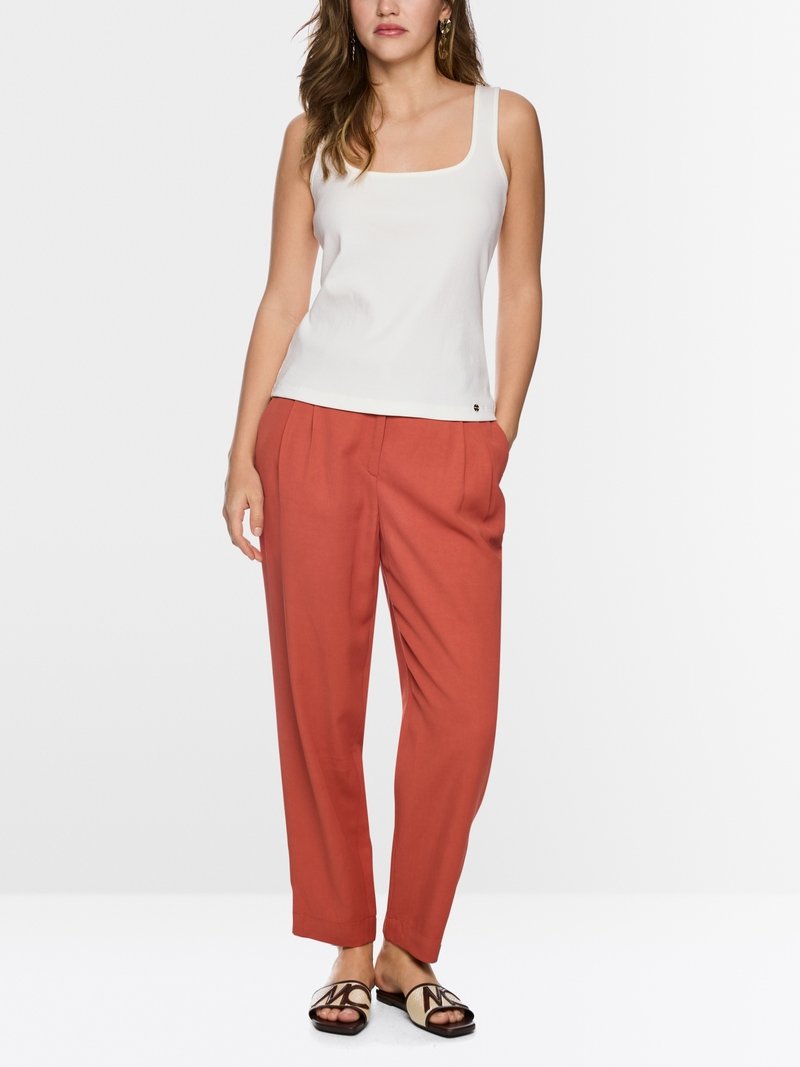 MarcCain Top Geribbelde Stretch AC6122J52 Off White