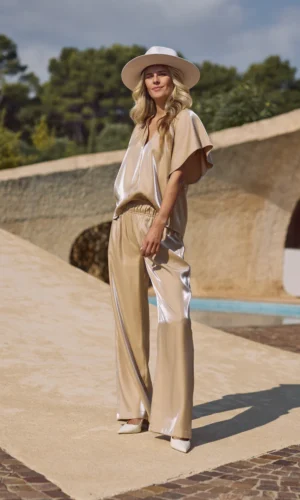 Nukus Rubi Broek Shiny NKS09059 Sand